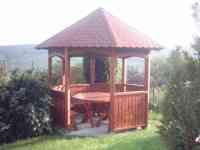Fa kerti pavilon
